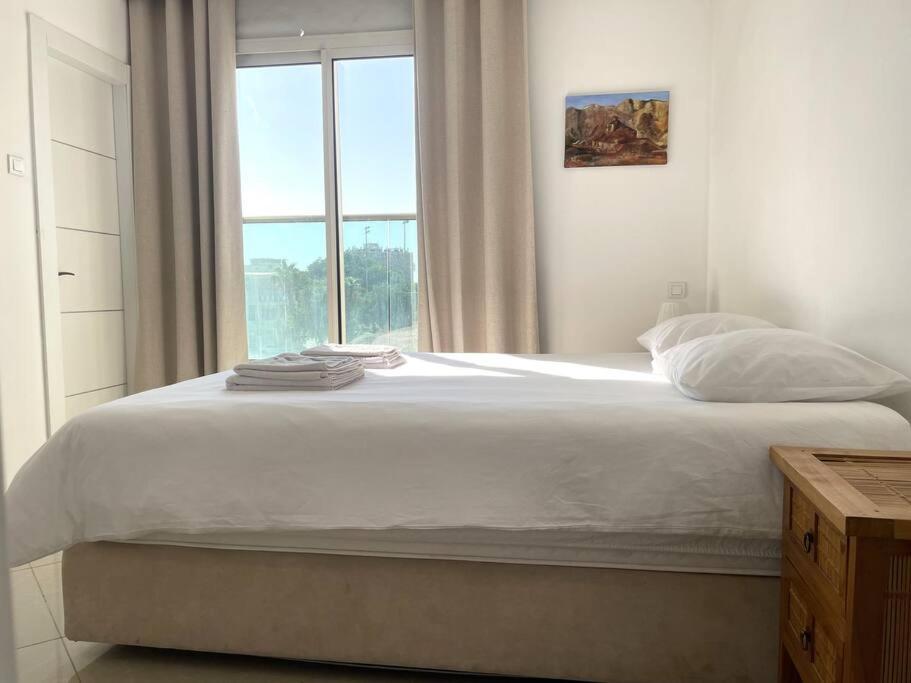 Sunny 3Br Apartment Golf Residence Eilat Exterior photo