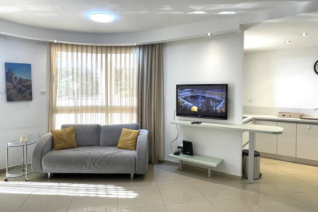 Sunny 3Br Apartment Golf Residence Eilat Exterior photo